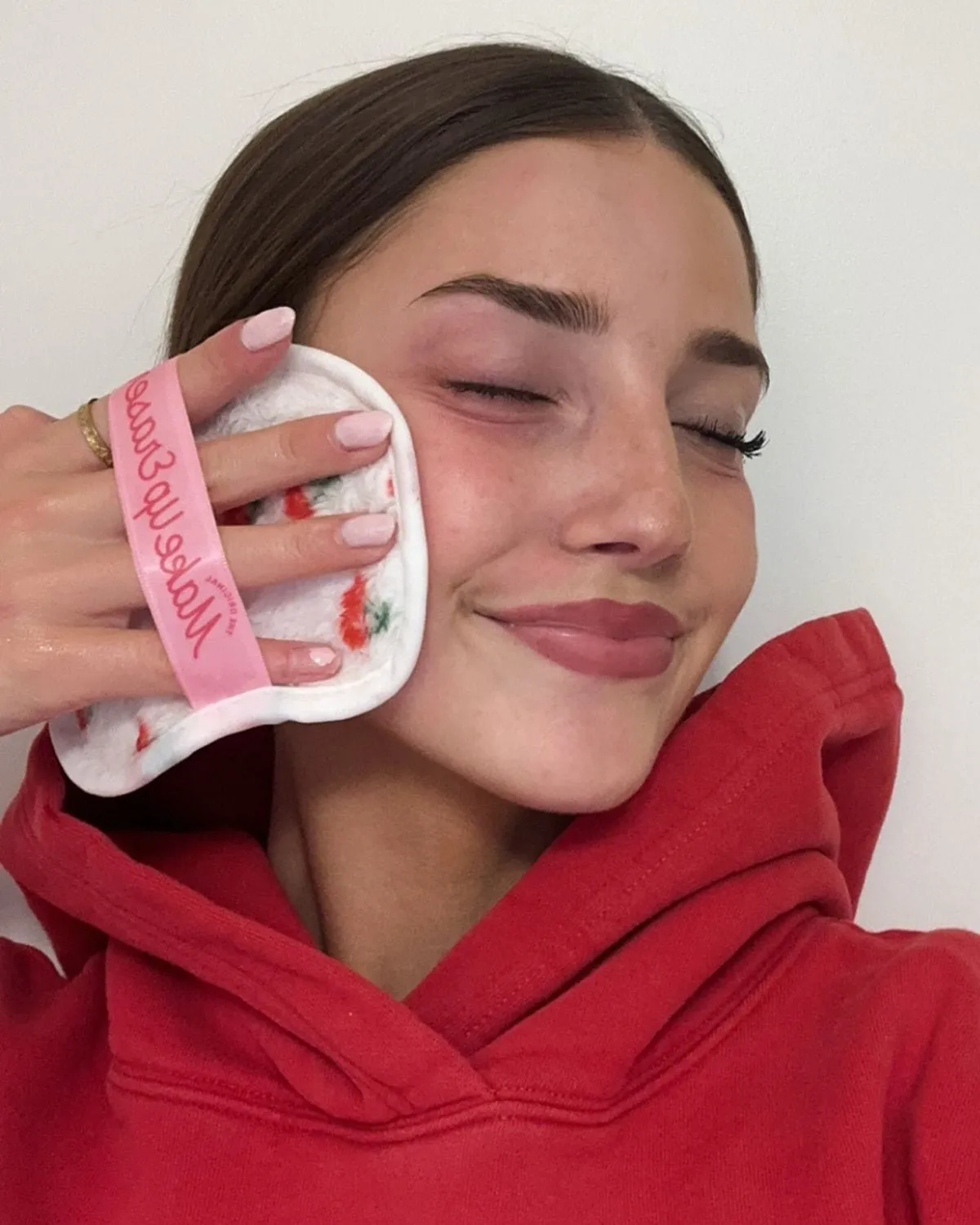 Cherry Crush 7-Day Set by The Original MakeUp Eraser