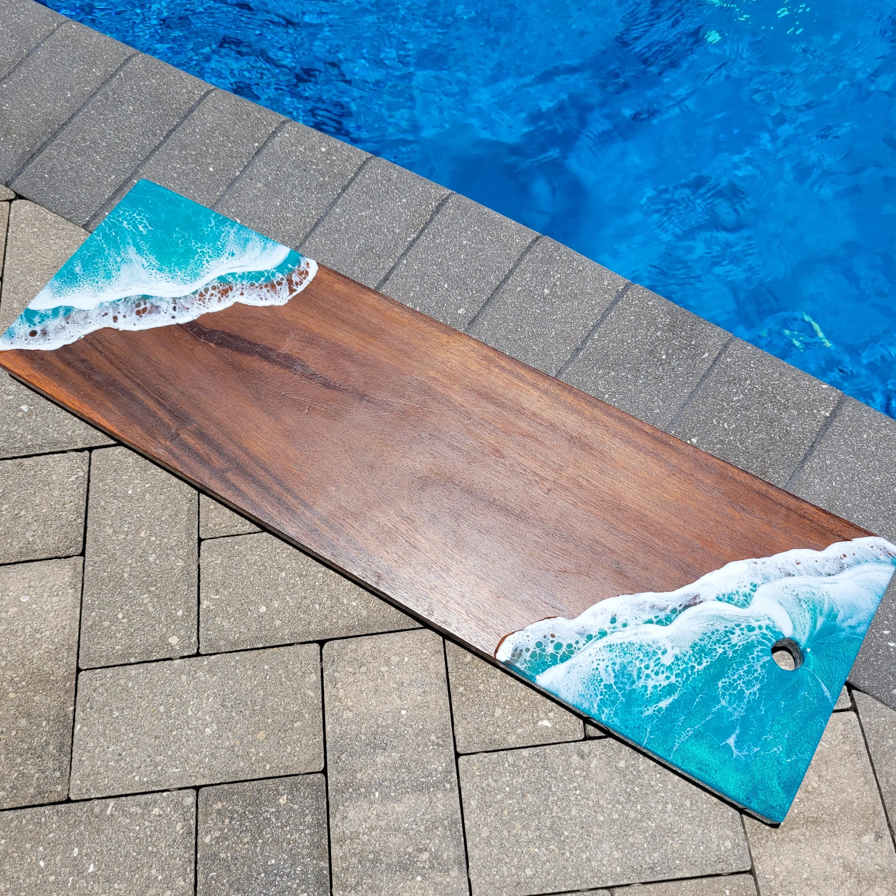 Double Wave Serving Board