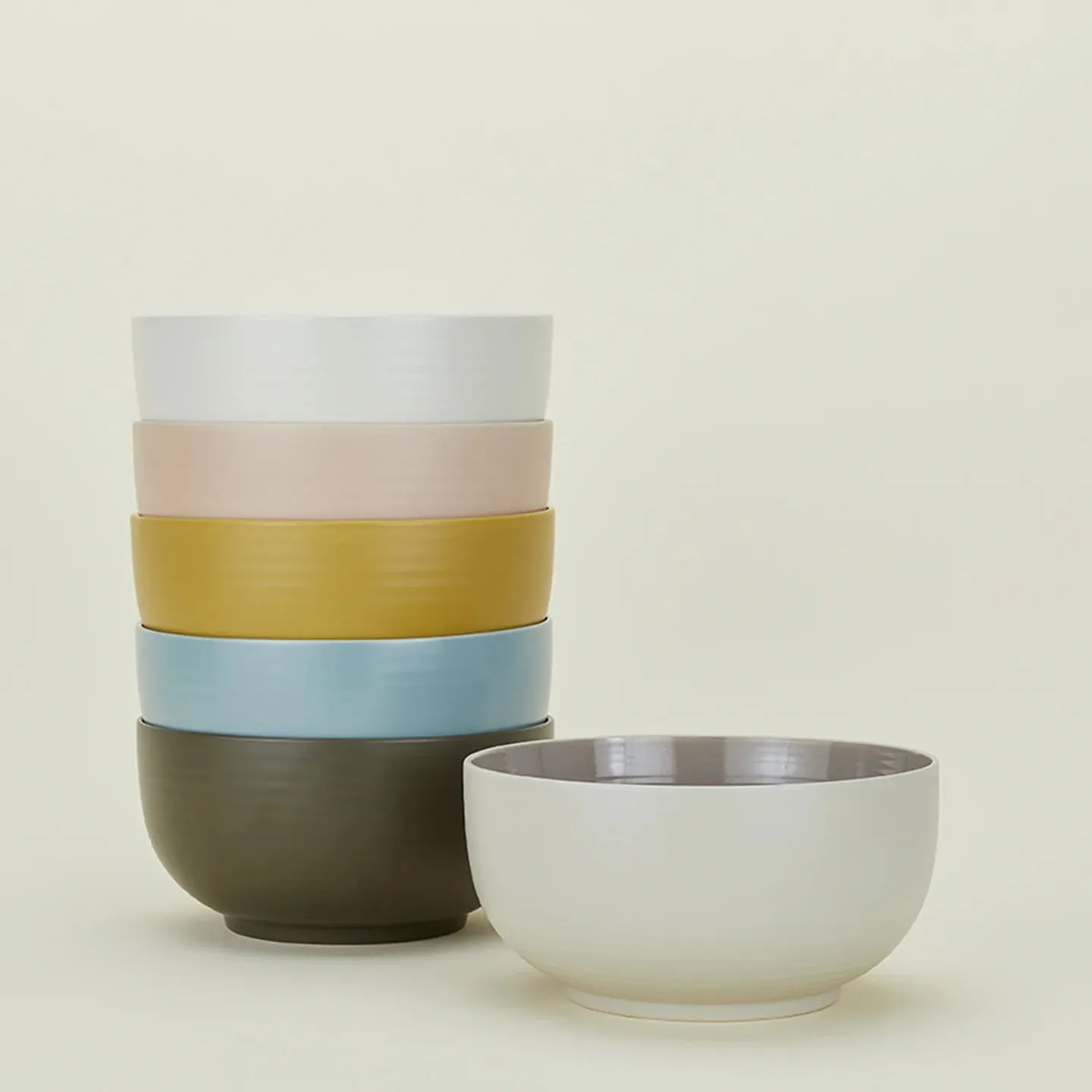 Essential Serving Bowl (Bone)