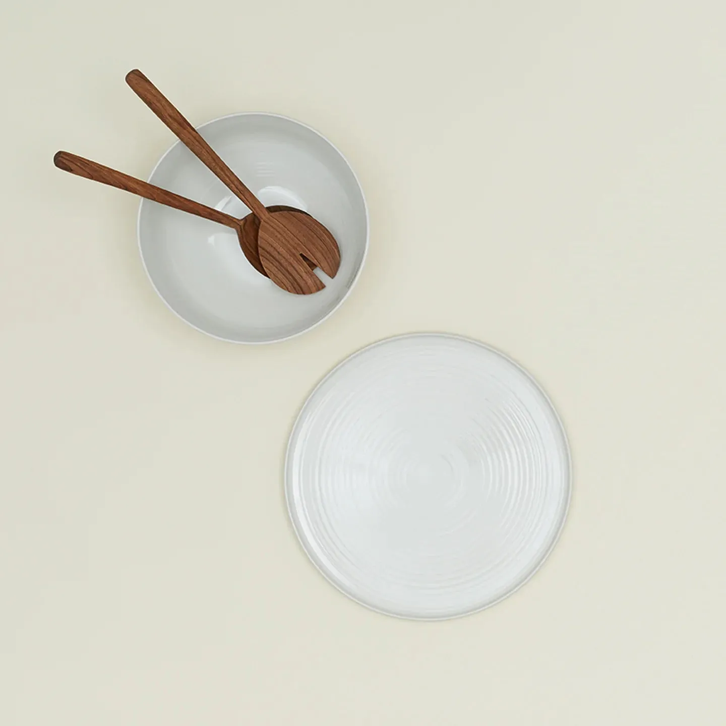 Essential Serving Bowl (Bone)