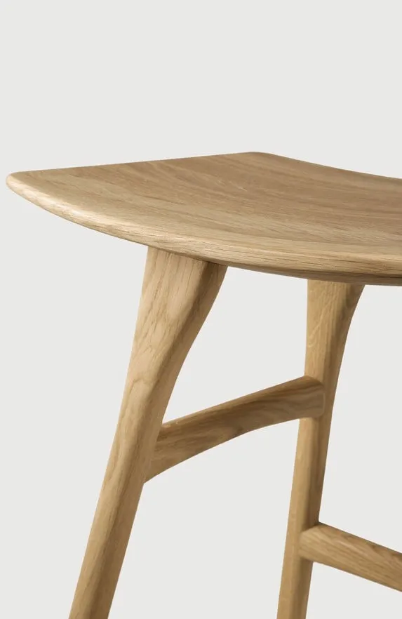 Oak Osso Stool